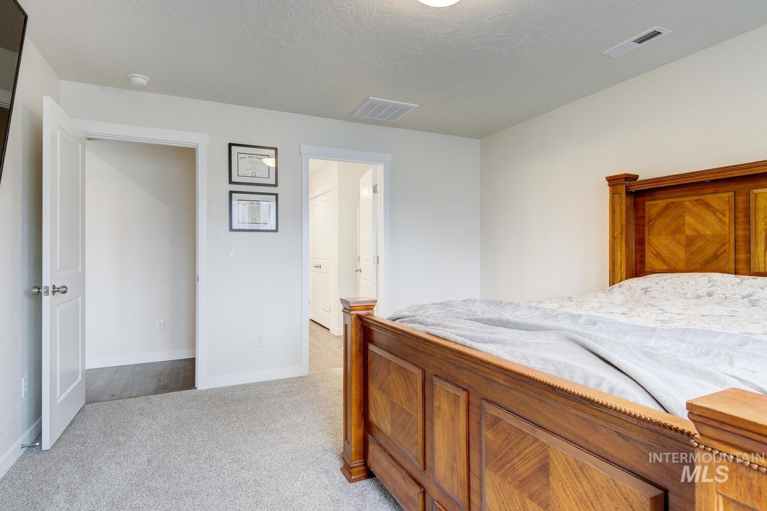 12445 Shadow River Street Caldwell, ID 83607 - Photo 18 of 37