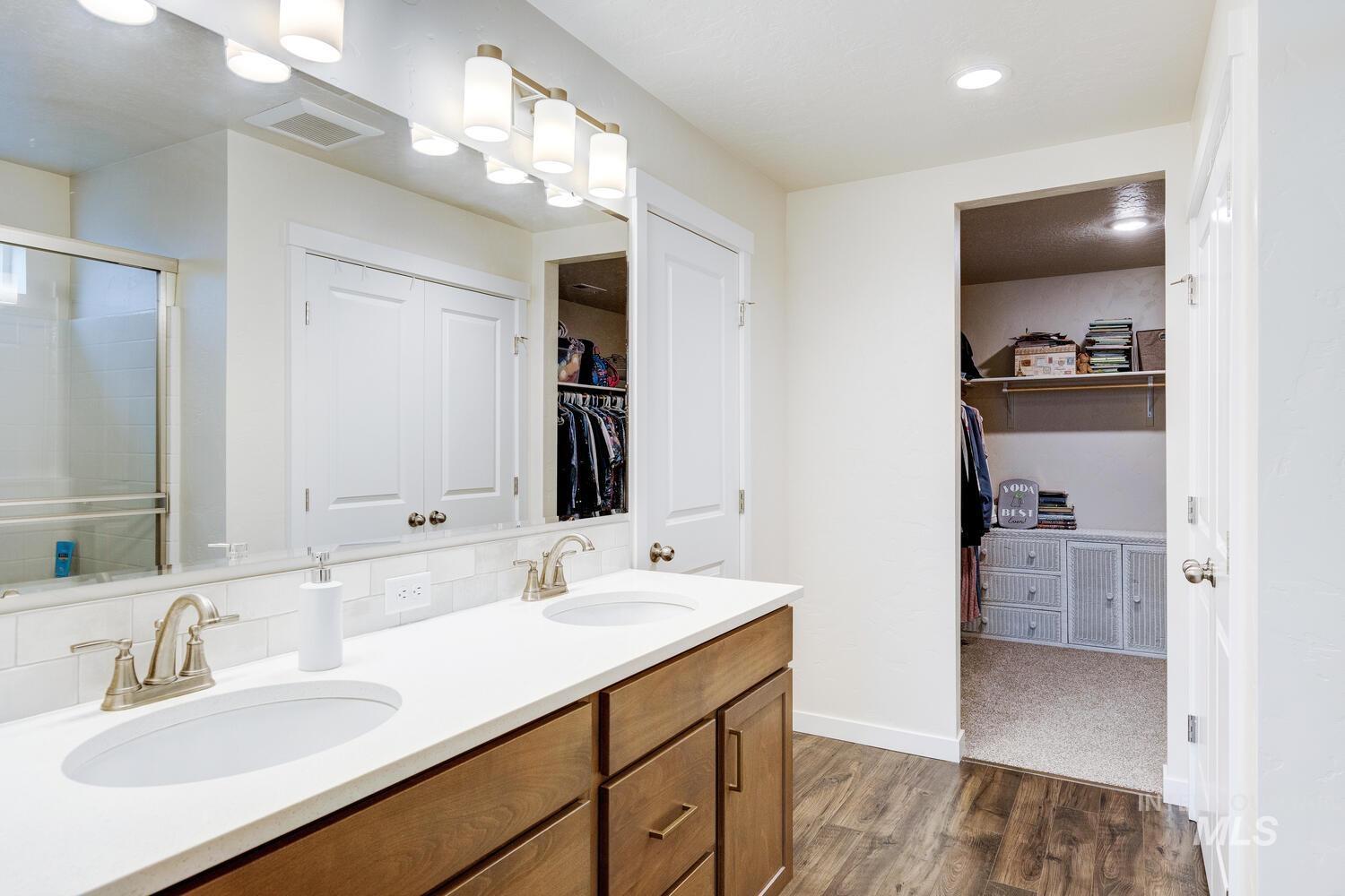 12445 Shadow River Street Caldwell, ID 83607 - Photo 19 of 37