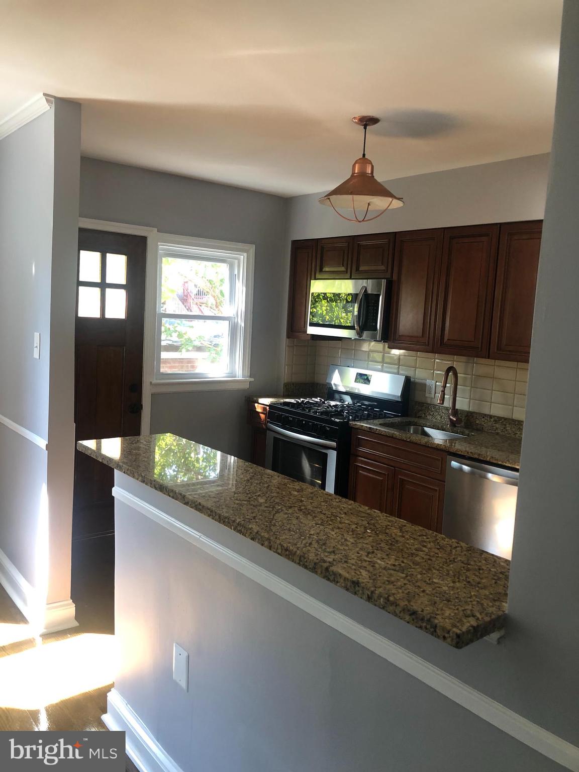 3824 Yolando Road Baltimore, MD 21218 - Photo 4 of 21
