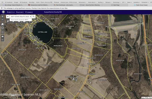 a view of a city with top of mountains