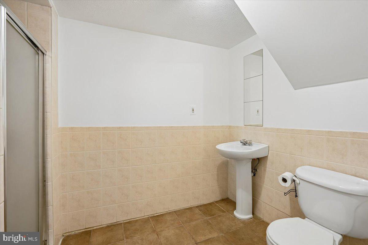 12801 Epping Terrace Silver Spring, MD 20906 - Photo 18 of 34 Lower Level Full Bath