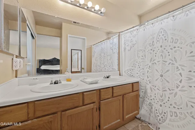 $414,997 | 43824 Serenity Court, Lancaster, CA 93535