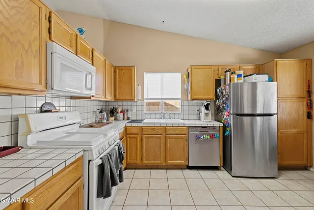 $414,997 | 43824 Serenity Court, Lancaster, CA 93535