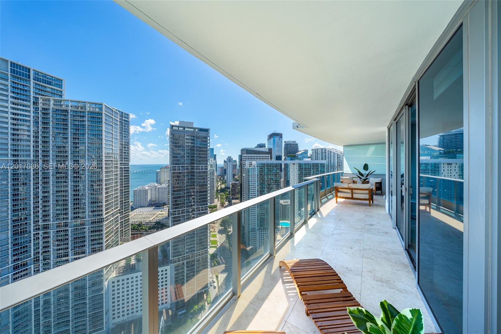 200 Biscayne Blvd Way, Unit 4308 Miami, FL 33131 - Photo 23 of 31 a view of balcony with city view