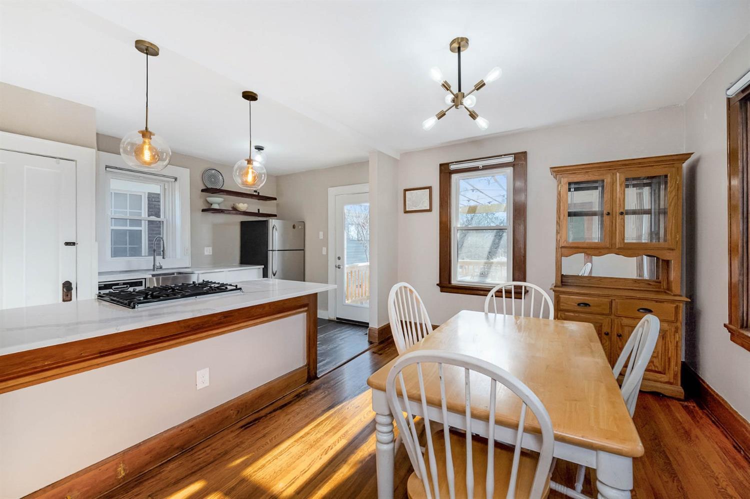 5806 Montgomery Road Cincinnati, OH 45212 - Photo 12 of 25