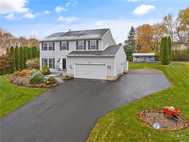 $324,900 | 4036 Mary Lynn Drive, Lenox, NY 13032