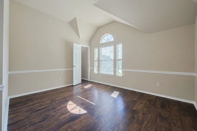 $2,700 | 2206 Grand Shore Court, Pearland, TX 77584