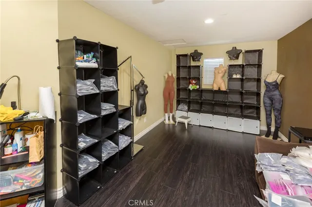 $888,000 | 28327 Gibraltar Lane, Castaic, CA 91384