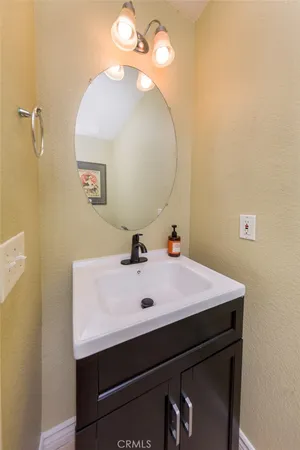 $888,000 | 28327 Gibraltar Lane, Castaic, CA 91384