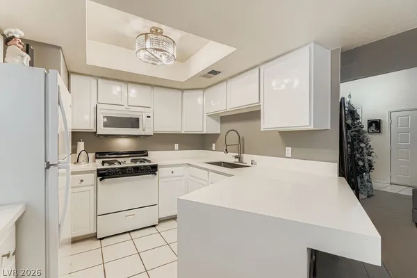 $199,999 | 534 Sellers Place, Henderson, NV 89011