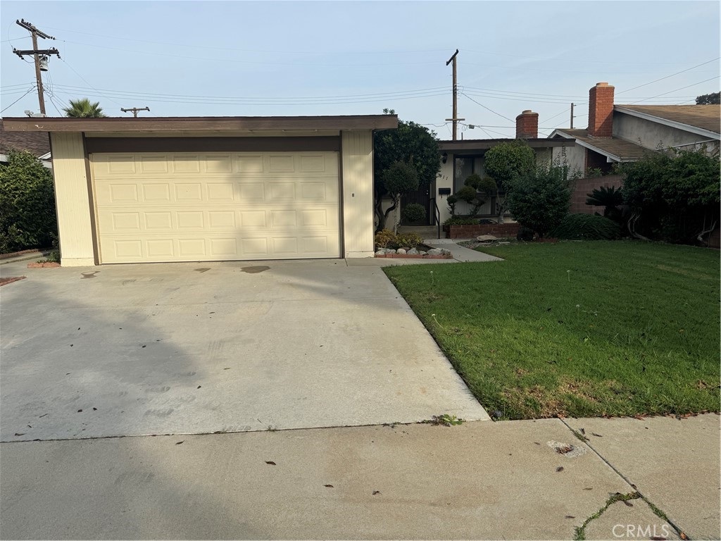 511 West 170th Street Gardena, CA 90248 - Photo 2 of 11 a view of a house with a backyard