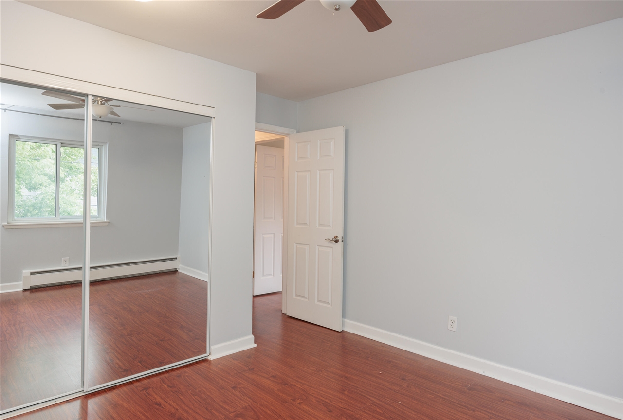 810 Plate Street, Unit : 206 / BLDG: 206 Rochester, MI 48307 - Photo 12 of 14