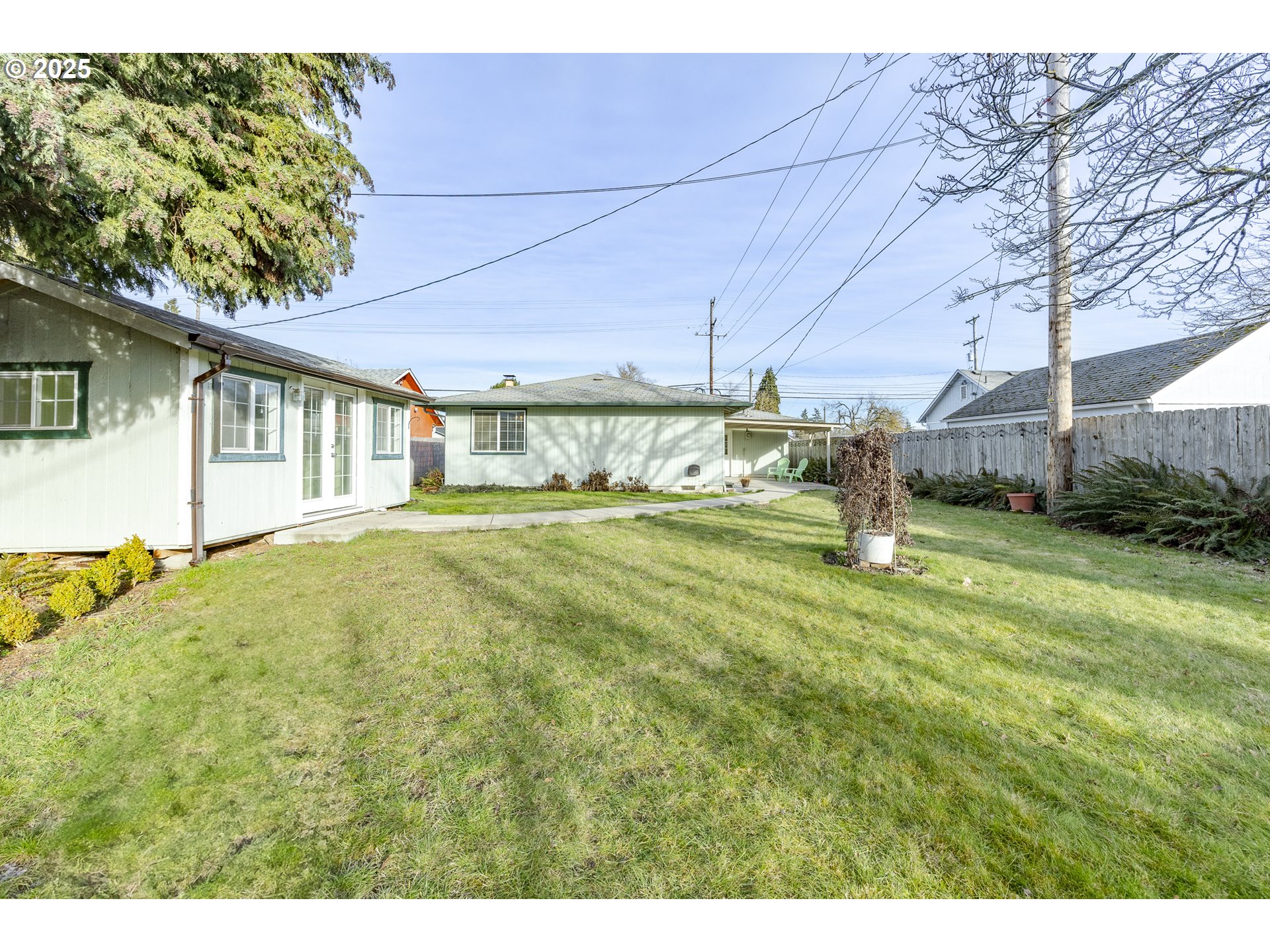 548 16th Street Springfield, OR 97477 - Photo 30 of 34