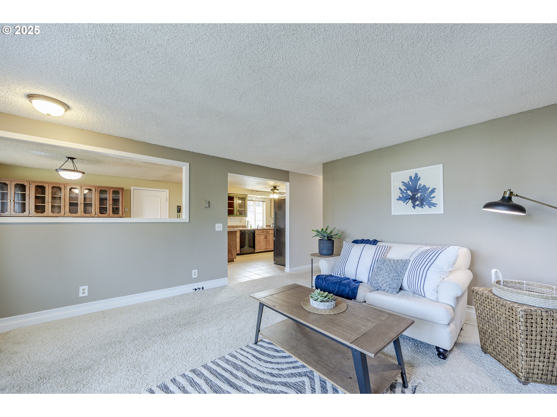 548 16th Street Springfield, OR 97477 - Photo 6 of 34