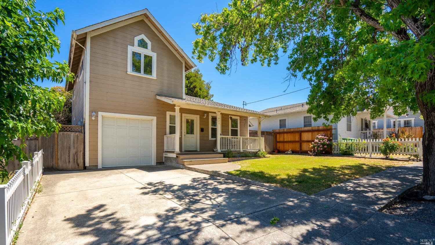 429 Douglas Street, Petaluma, CA 94952 Compass