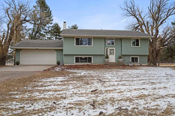 $459,900 | 45325 Forest Boulevard, Harris, MN 55032