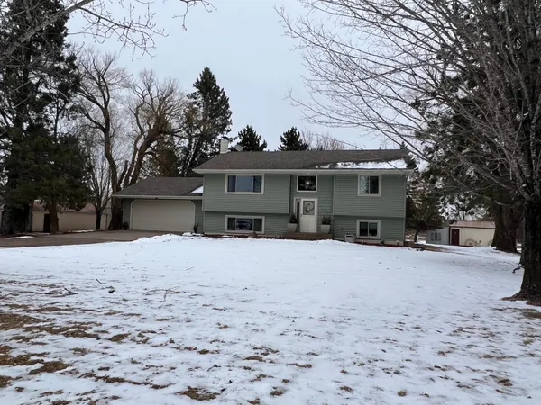 $459,900 | 45325 Forest Boulevard, Harris, MN 55032