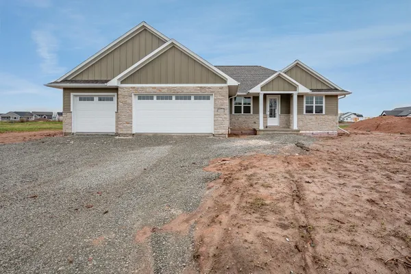 $639,000 | 743 Royal Saint Pats Drive, Wrightstown, WI 54180