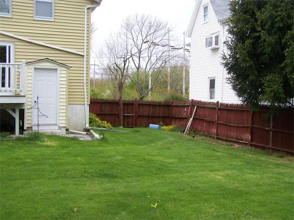 20 Lark Street Fall River, MA 02721 - Photo 6 of 11 Gallery Image 6