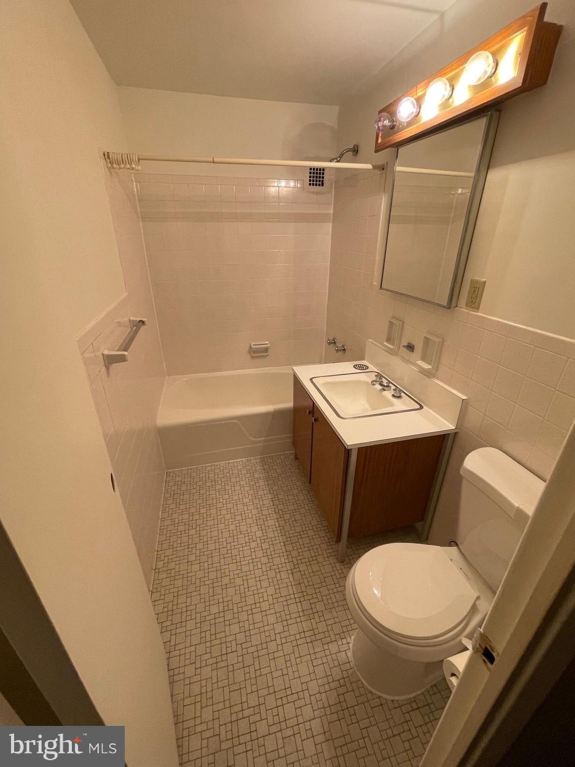 1517 Hill Road, Unit 5B Reading, PA 19602 - Photo 7 of 7 Gallery Image 7
