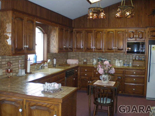 226 East Fallen Rock Road Grand Junction, CO 81507 - Photo 6 of 31 Gallery Image 6