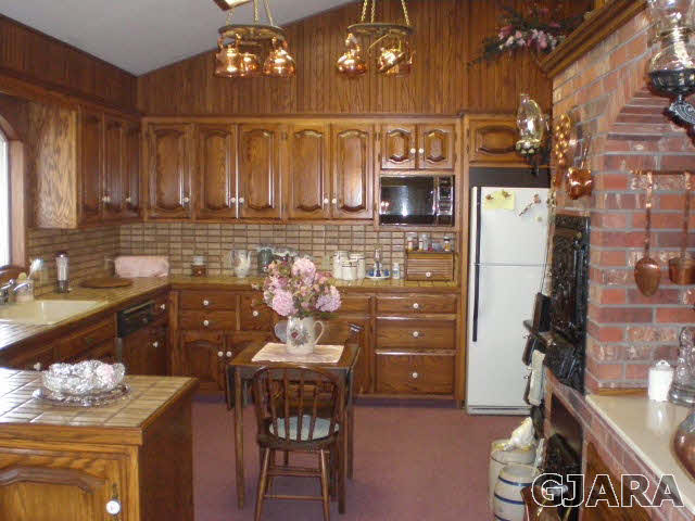 226 East Fallen Rock Road Grand Junction, CO 81507 - Photo 7 of 31 Gallery Image 7