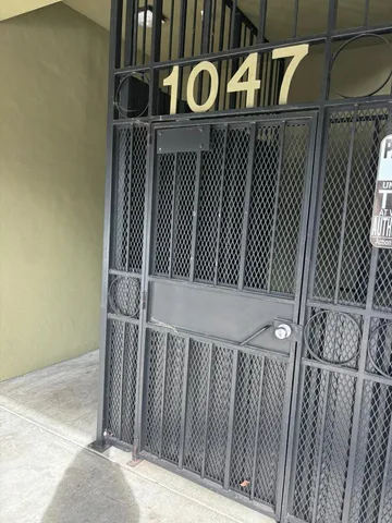 $1,850 | 1047 El Camino Real, Unit 2, Menlo Park, CA 94025