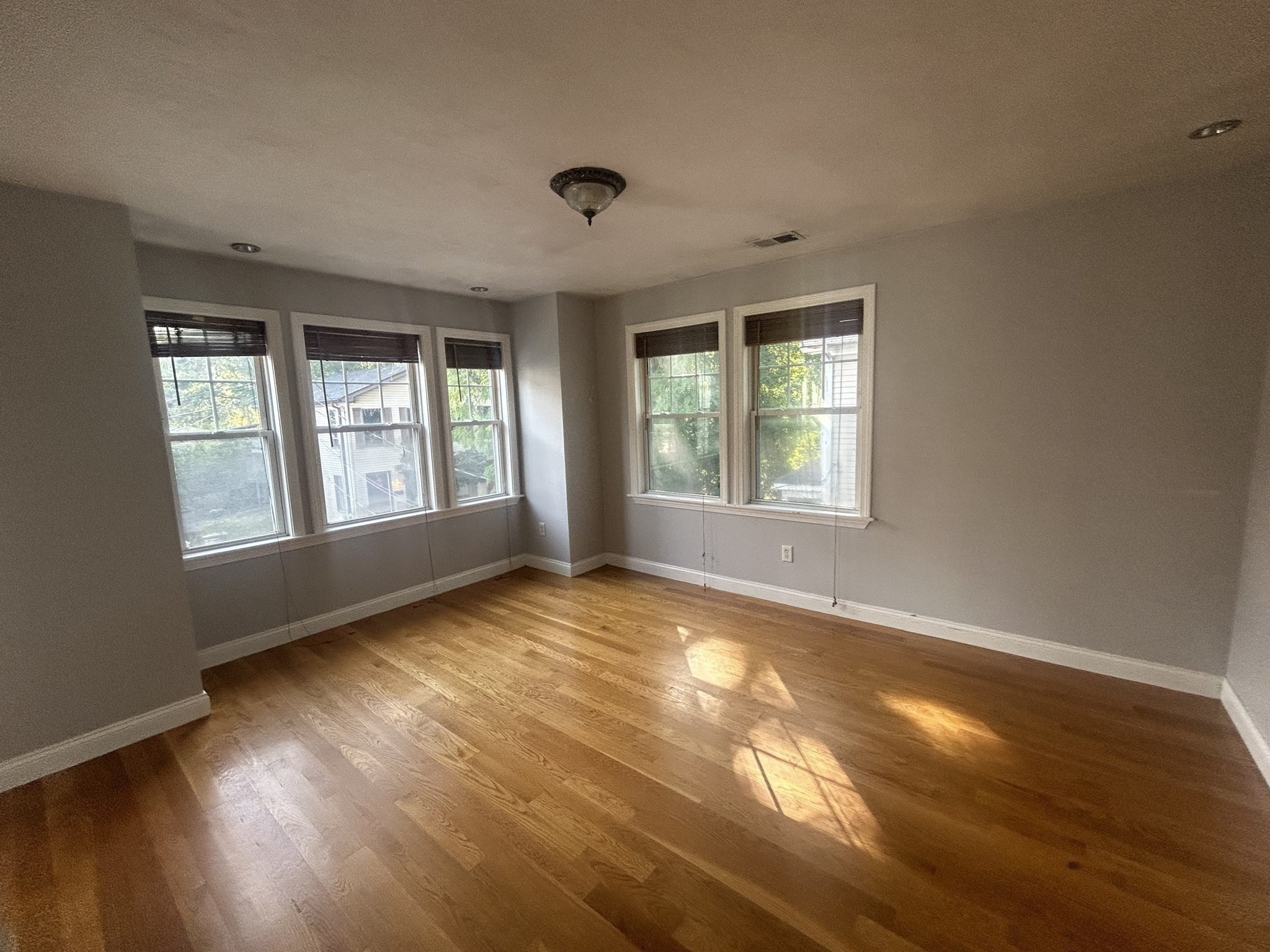 7 Carlford Road Boston, MA 02130 - Photo 11 of 19 Gallery Image 11