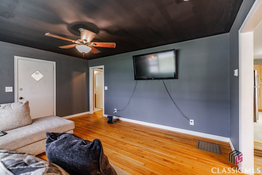 4585 Lexington Road Athens, GA 30605 - Photo 7 of 33