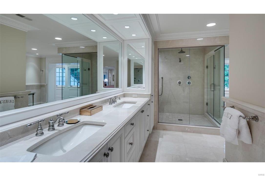 25 Upper Ladue Road Ladue, MO 63124 - Photo 29 of 47 Gallery Image 29