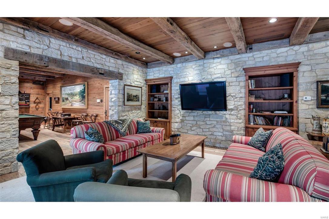 25 Upper Ladue Road Ladue, MO 63124 - Photo 39 of 47 Gallery Image 39
