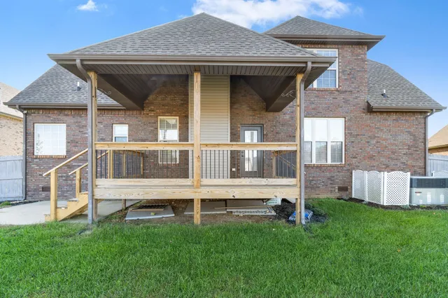 $2,800 | 109 Bainbridge Drive, Clarksville, TN 37043