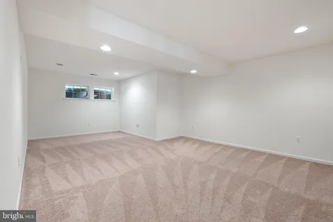 $879,900 | 9017 Harrover Place, Lorton, VA 22079