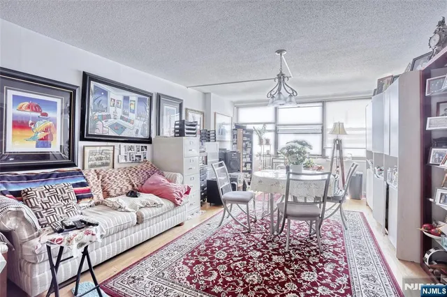 $399,000 | 7004 JFK Boulevard East, Unit 20E, Guttenberg, NJ 07093