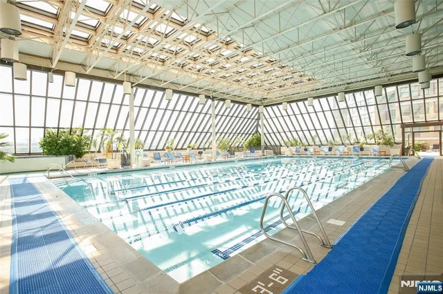 $399,000 | 7004 JFK Boulevard East, Unit 20E, Guttenberg, NJ 07093