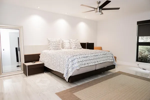 $4,300 | 5700 Coach House Circle, Unit D, Boca Raton, FL 33486