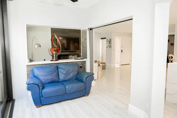 $4,300 | 5700 Coach House Circle, Unit D, Boca Raton, FL 33486