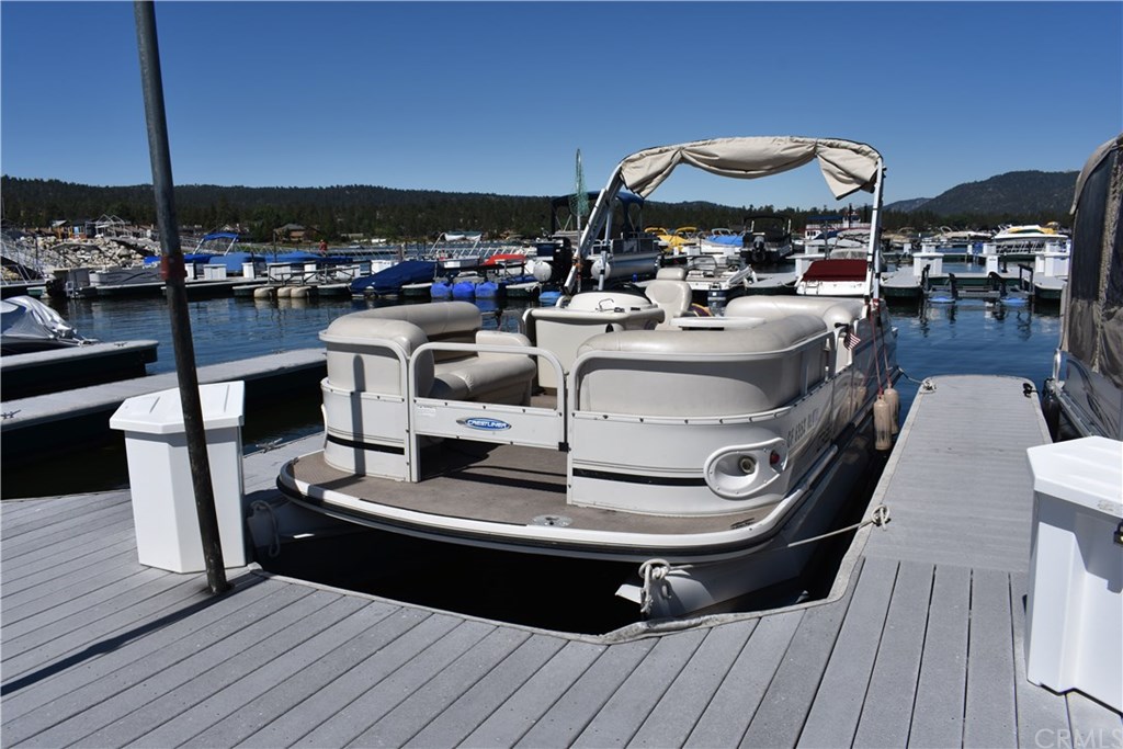 400 Pine Knot Avenue, Unit E20 Big Bear Lake, CA 92315 - Photo 8 of 17 a outdoor space with patio furniture