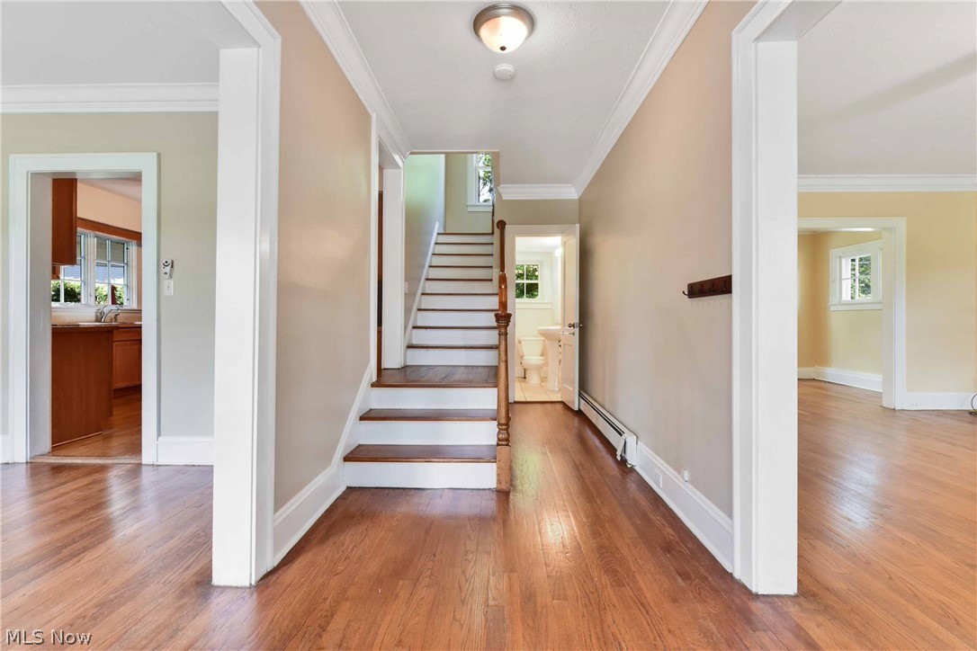 3140 Woodbury Road Cleveland, OH 44120 - Photo 2 of 35