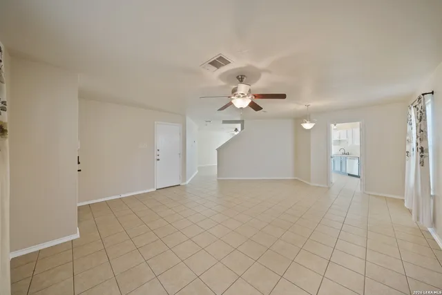 $1,745 | 11126 Acuff, San Antonio, TX 78254