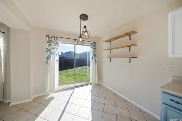 $1,645 | 11126 Acuff, San Antonio, TX 78254