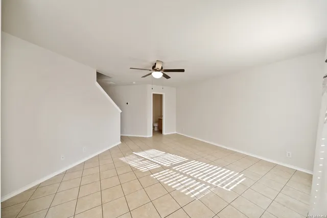 $1,745 | 11126 Acuff, San Antonio, TX 78254