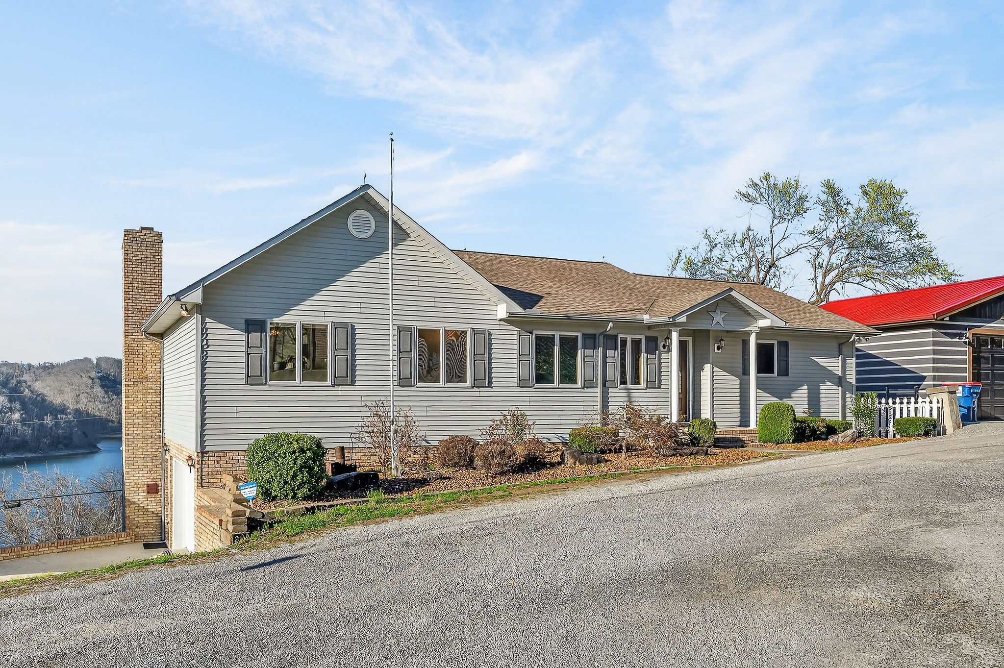 1634 Falling Water Road Sparta, TN 38583 - Photo 2 of 68