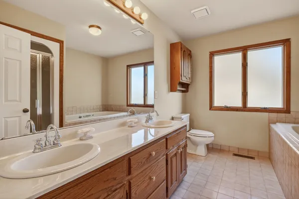 $669,000 | 1634 Falling Water Road, Sparta, TN 38583