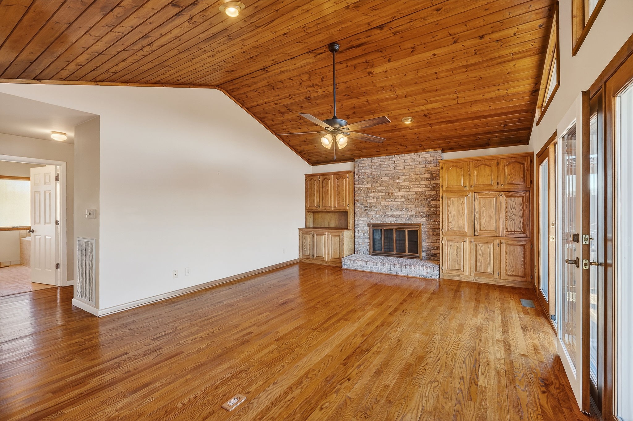 1634 Falling Water Road Sparta, TN 38583 - Photo 9 of 68