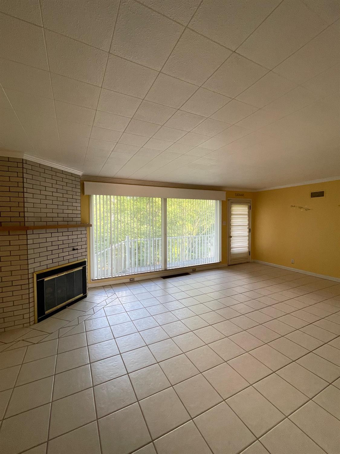 825 Sycamore Road Batesville, IN 47006 - Photo 4 of 41 Gallery Image 4
