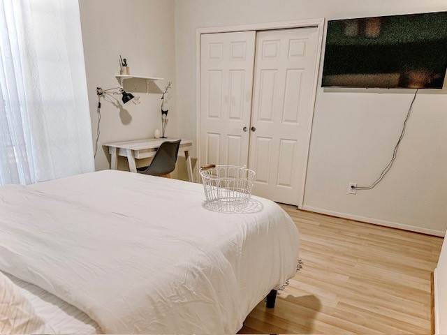 2727 Sunbird Drive Houston, TX 77084 - Photo 27 of 34 a large white bed in a white room
