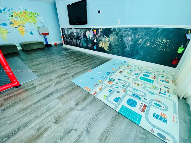 $3,200 | 950 Brickell Bay Drive, Unit 1609, Miami, FL 33131