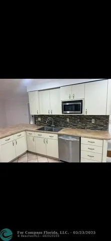 $1,275,000 | 14500 Northeast 2nd Court, Miami, FL 33161