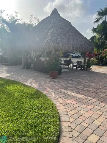 $1,275,000 | 14500 Northeast 2nd Court, Miami, FL 33161